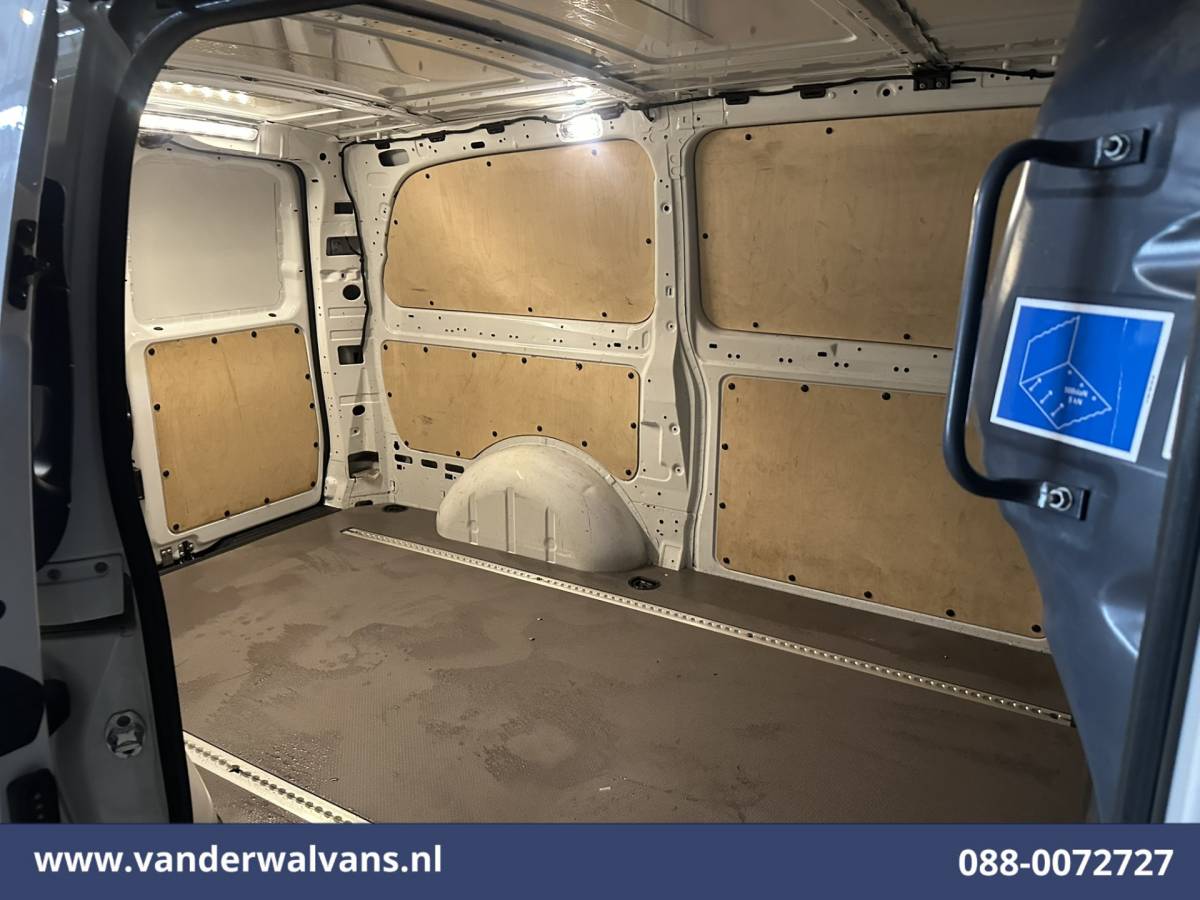 Mercedes-Benz Vito Mercedes-Benz Vito 116 CDI 164pk L2H1 2025 Model Euro6 Airco | Camera | XXL MBUX | Navigatie | Adaptieve Cruisecontrol | Stoelverwarming Parkeersensoren, Bijrijdersbank