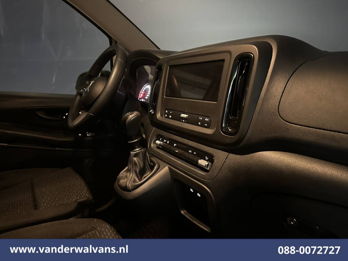 Mercedes-Benz Vito Mercedes-Benz Vito 116 CDI 164pk L2H1 2025 Model Euro6 Airco | Camera | XXL MBUX | Navigatie | Adaptieve Cruisecontrol | Stoelverwarming Parkeersensoren, Bijrijdersbank