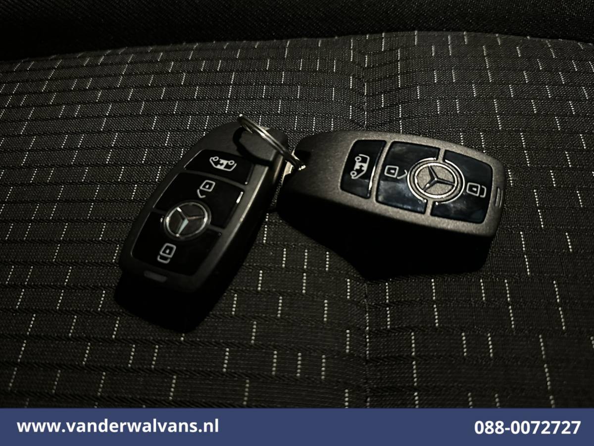 Mercedes-Benz Vito Mercedes-Benz Vito 116 CDI 164pk L2H1 2025 Model Euro6 Airco | Camera | XXL MBUX | Navigatie | Adaptieve Cruisecontrol | Stoelverwarming Parkeersensoren, Bijrijdersbank