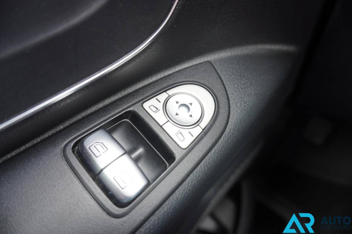 Mercedes-Benz Vito Mercedes Vito 114 * MARGE * Dubbele cabine * Automaat * LED