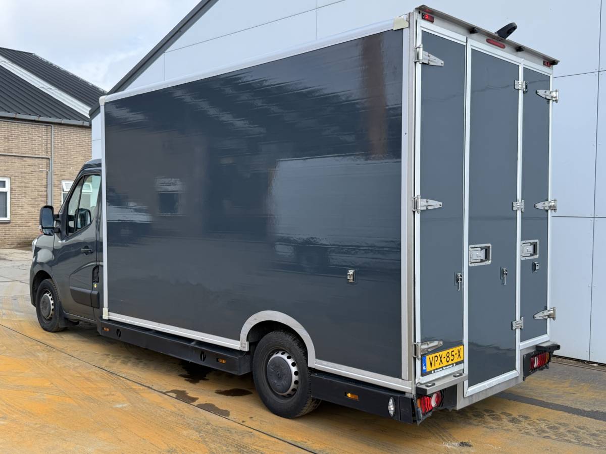 Renault Master Renault Master Plancher T35 2.3 DCI 150PK Lowliner Bakwagen Airco Cruise Control Camera Foodtruck Meubelbak Paardenwagen