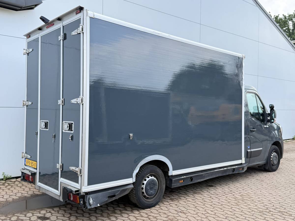 Renault Master Renault Master Plancher T35 2.3 DCI 150PK Lowliner Bakwagen Airco Cruise Control Camera Foodtruck Meubelbak Paardenwagen
