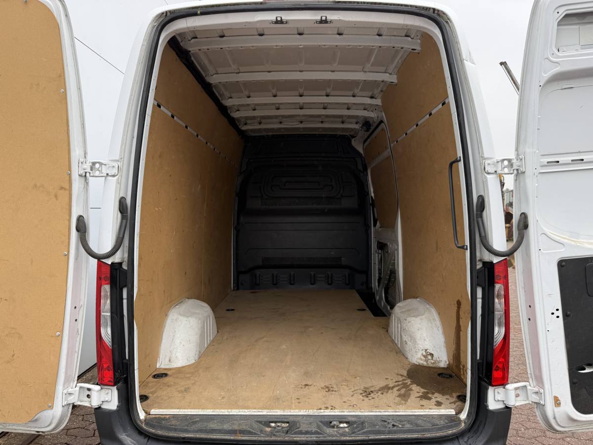 Mercedes-Benz Sprinter Mercedes-Benz Sprinter 314 2.2 CDI Automaat L2H2 Climate Control Cruise Control Carplay Camera