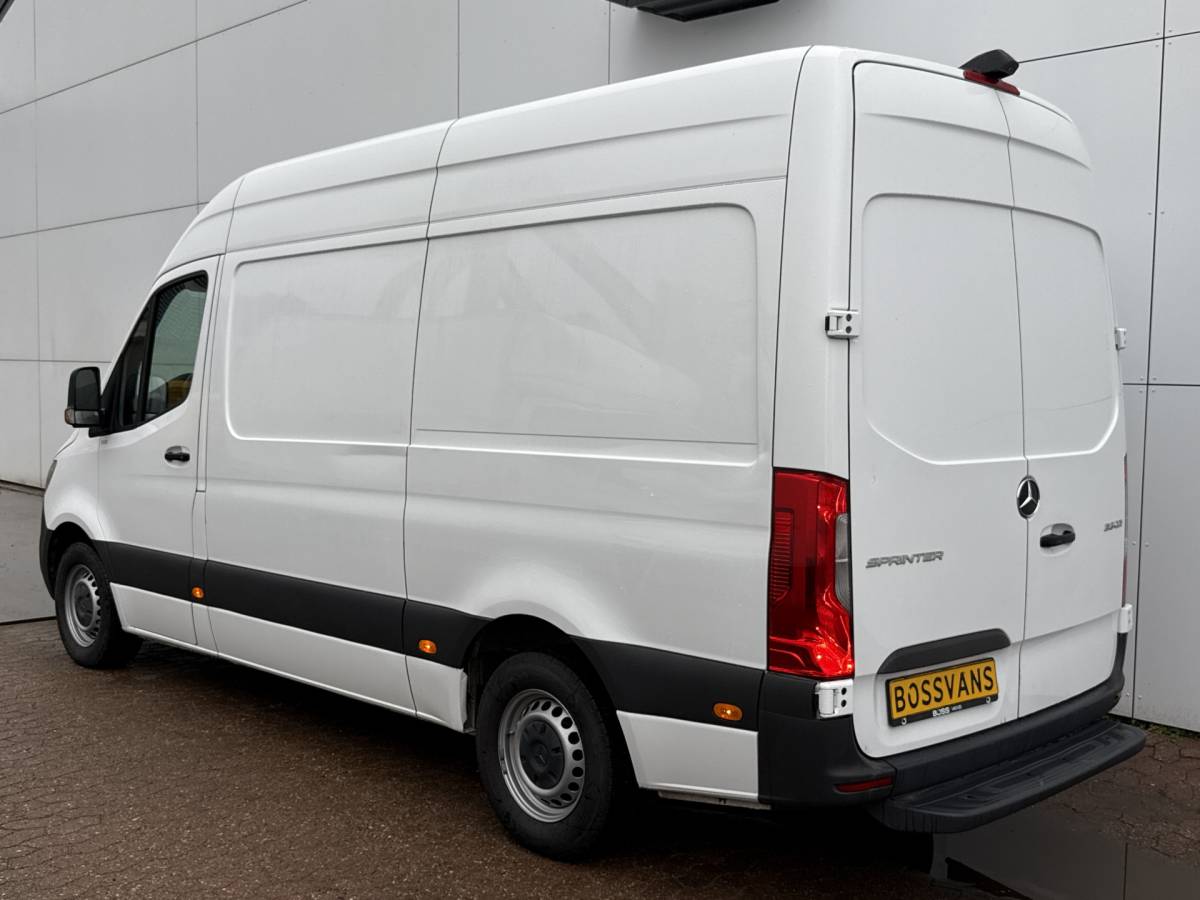 Mercedes-Benz Sprinter Mercedes-Benz Sprinter 314 2.2 CDI Automaat L2H2 Climate Control Cruise Control Carplay Camera