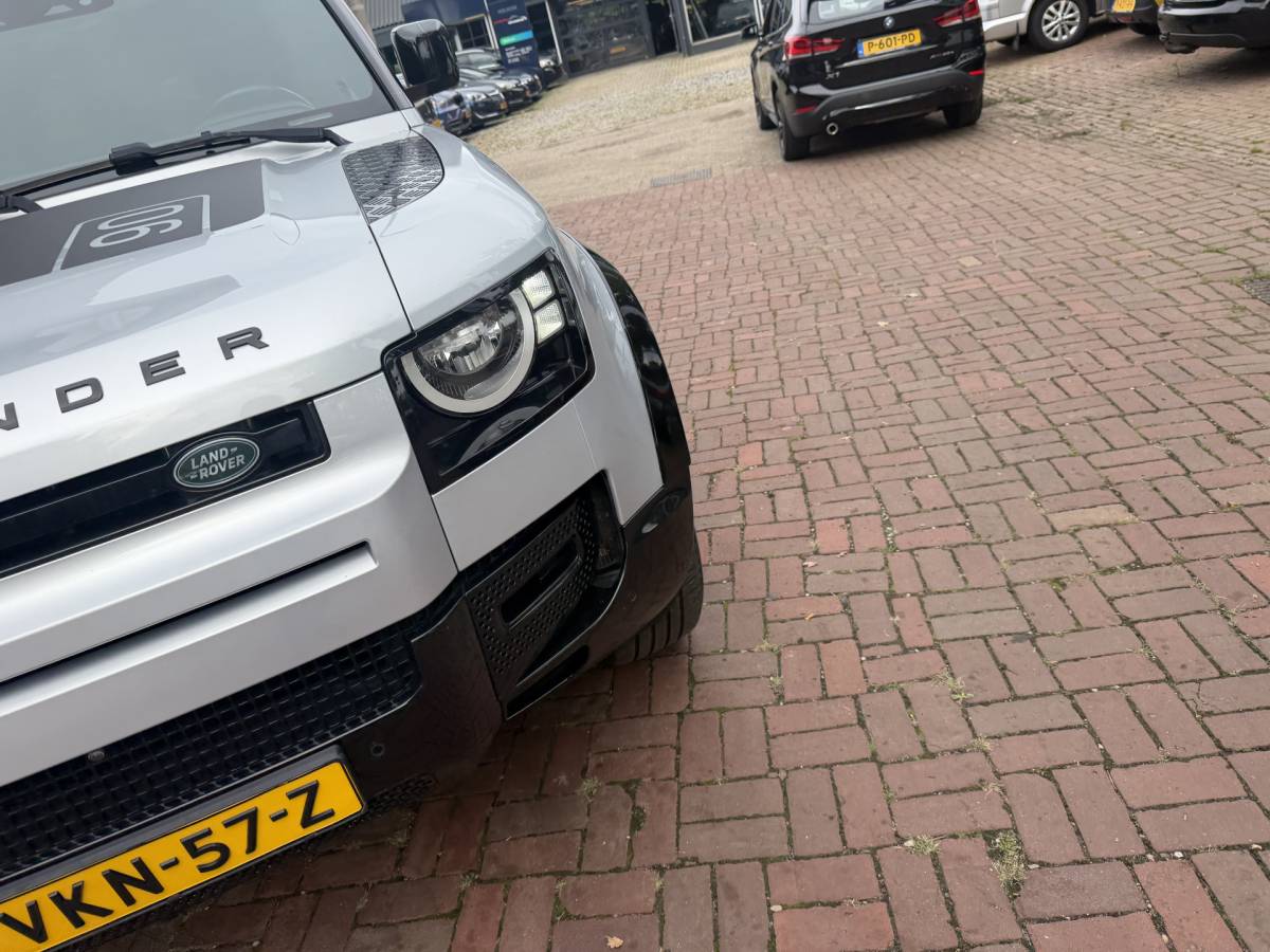 Land Rover Defender Land Rover Defender 3.0 D200 90 MHEV S Grijskenteken uit 2021 km 125.000