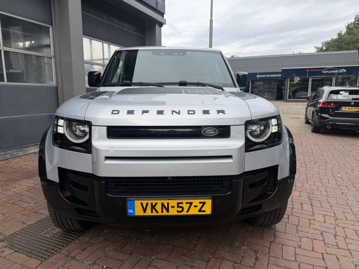 Land Rover Defender Land Rover Defender 3.0 D200 90 MHEV S Grijskenteken uit 2021 km 125.000