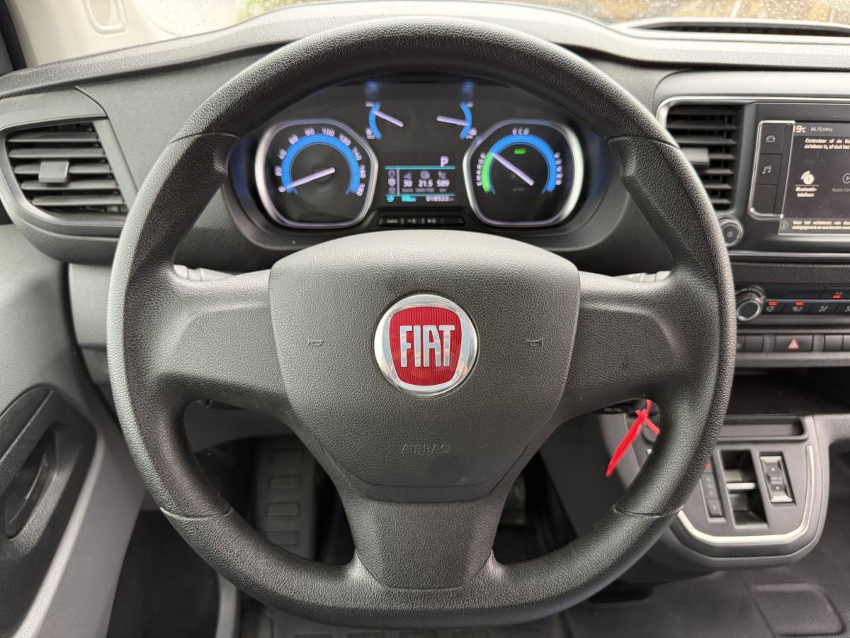 Fiat E-Scudo Fiat e-Scudo 50 kWh 136PK Elektrisch! L1 223km WLTP 94,9% (SOH) Snelladen Climate control Cruise control Carplay Parkeersensoren