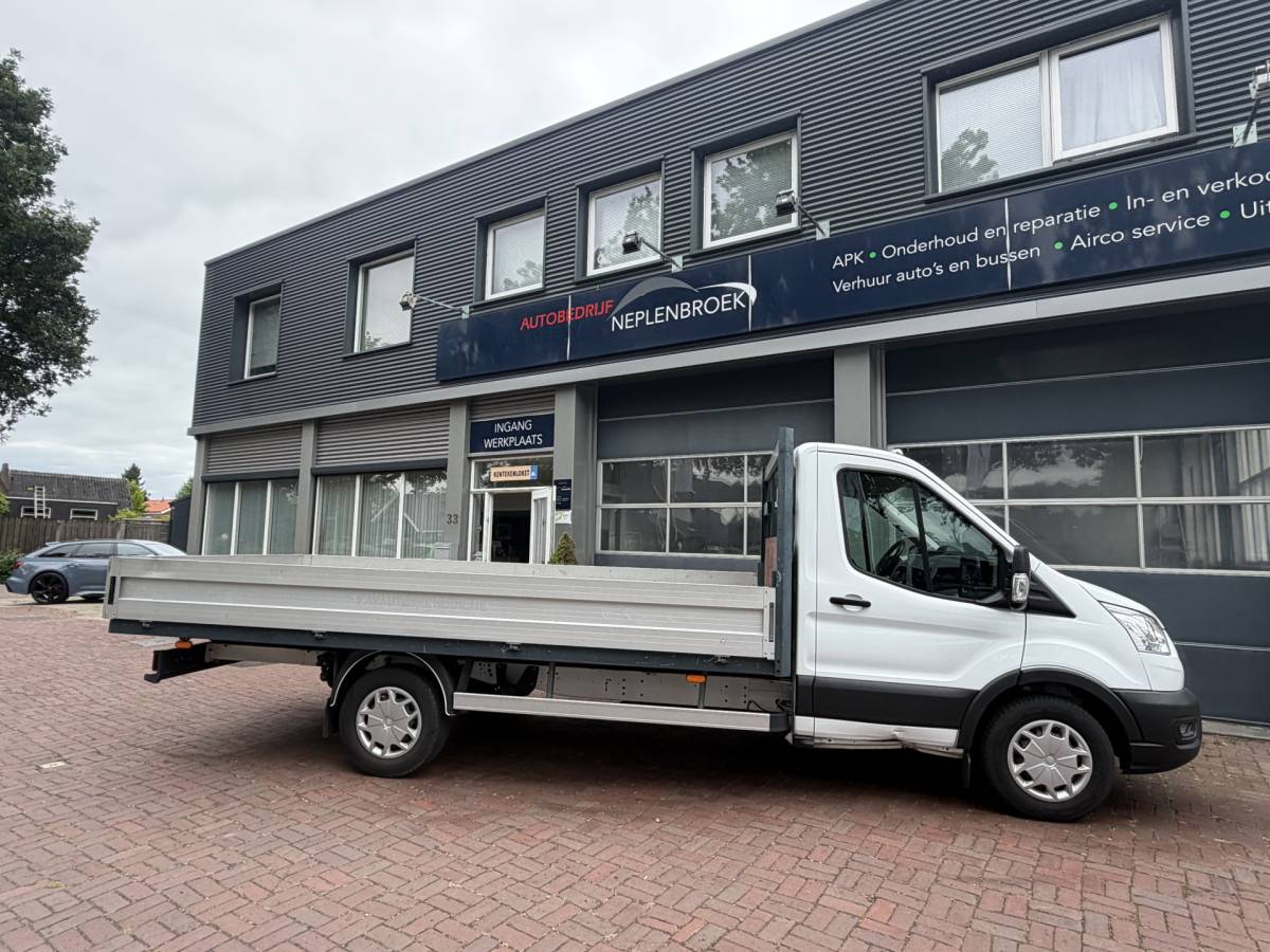 Ford Transit Ford Transit 350 2.0 TDCI L5H1 Trend Skeletal Bj 2021 Km 64.000 Grote laadbak