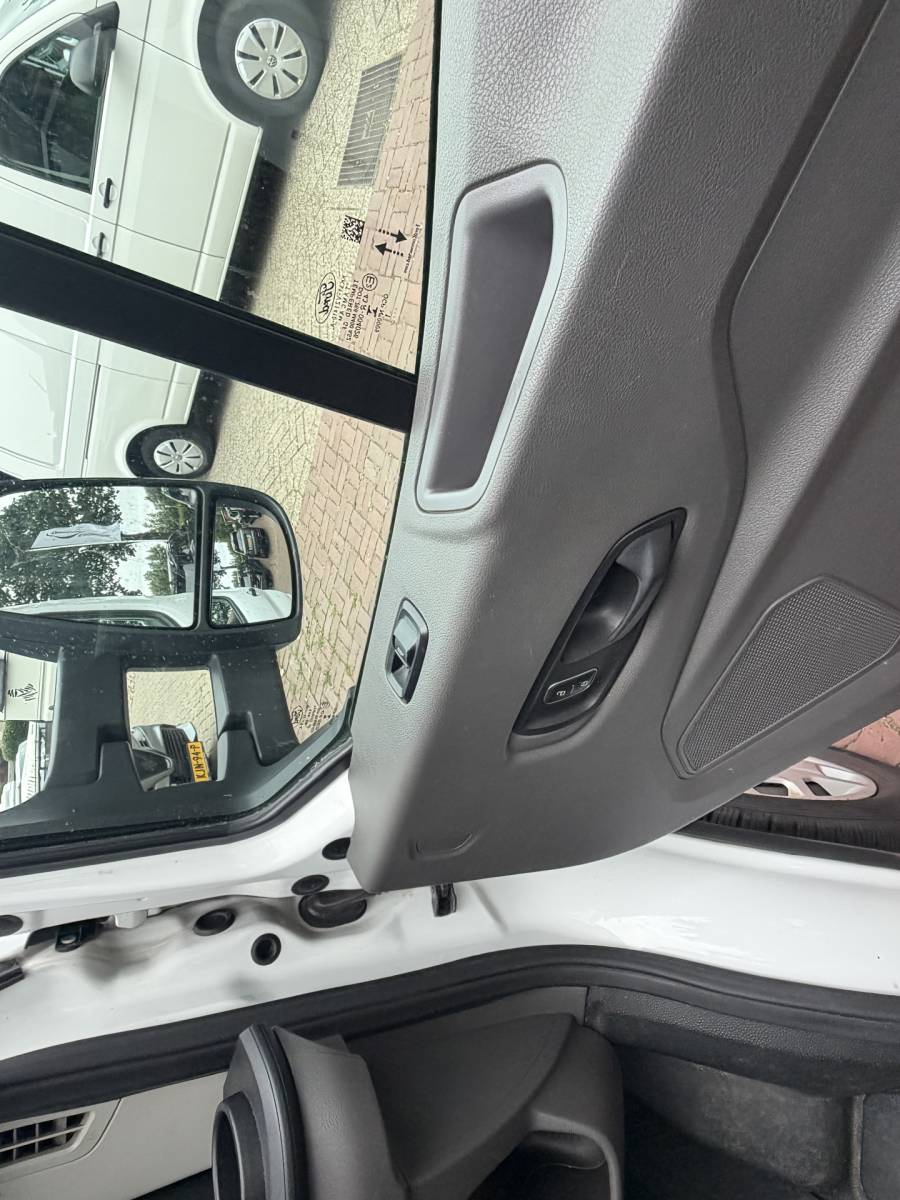 Ford Transit Ford Transit 350 2.0 TDCI L5H1 Trend Skeletal Bj 2021 Km 64.000 Grote laadbak