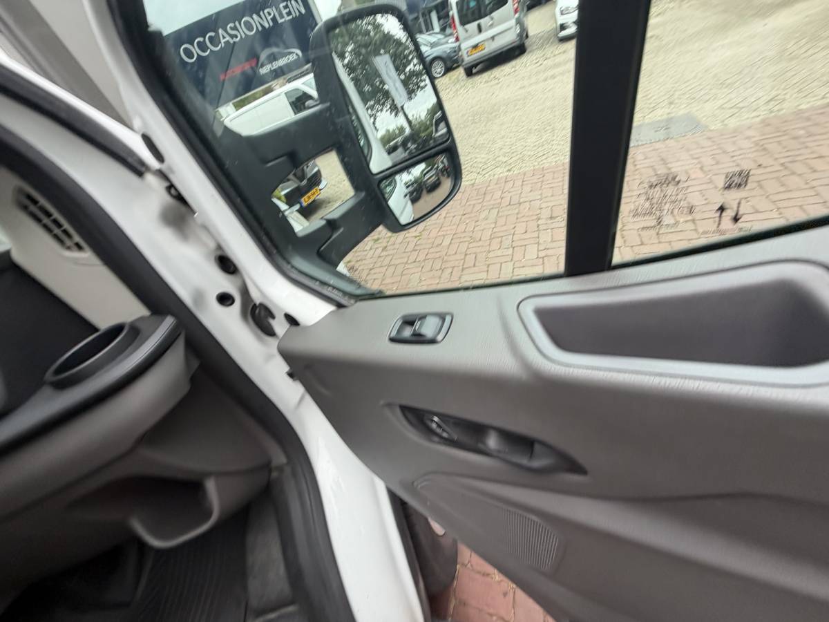 Ford Transit Ford Transit 350 2.0 TDCI L5H1 Trend Skeletal Bj 2021 Km 64.000 Grote laadbak