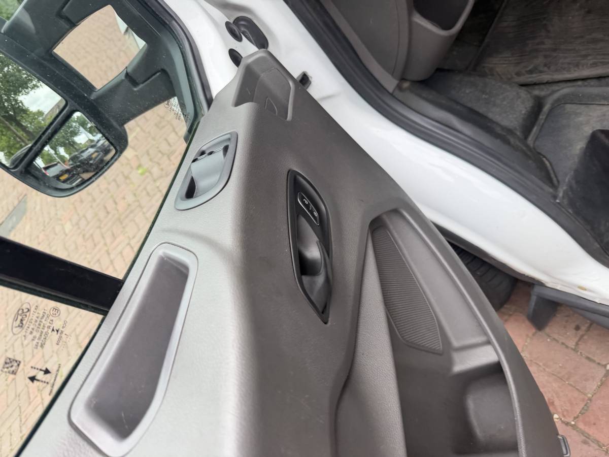 Ford Transit Ford Transit 350 2.0 TDCI L5H1 Trend Skeletal Bj 2021 Km 64.000 Grote laadbak