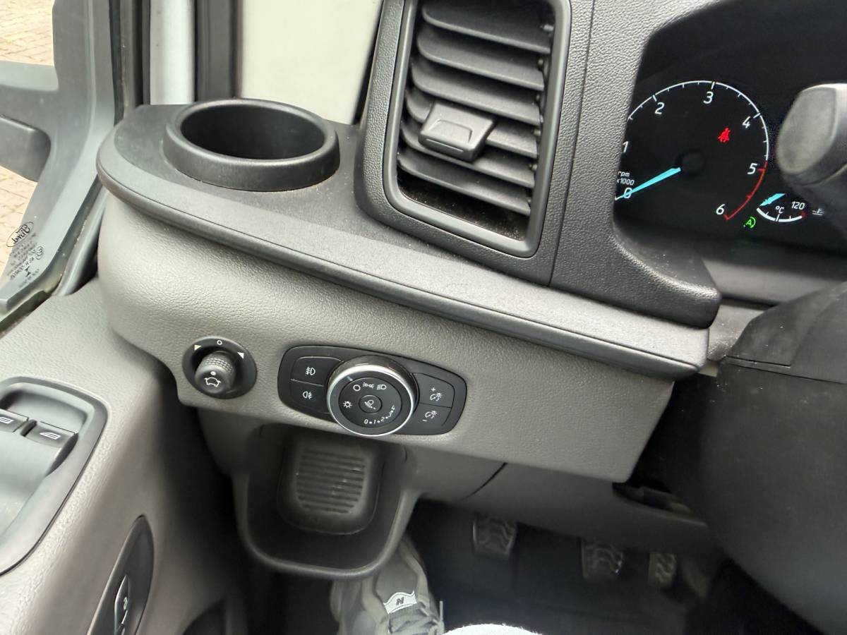 Ford Transit Ford Transit 350 2.0 TDCI L5H1 Trend Skeletal Bj 2021 Km 64.000 Grote laadbak