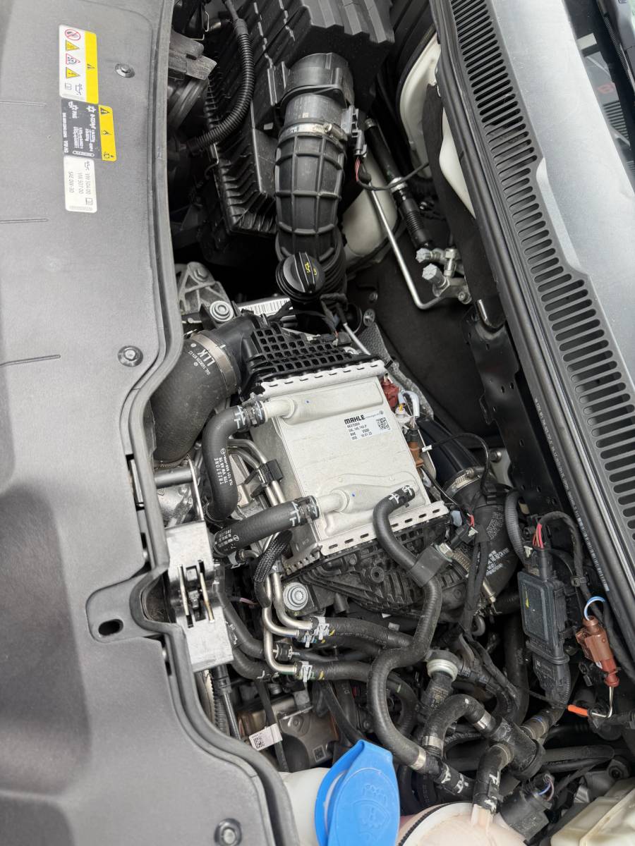 Volkswagen Transporter Volkswagen Transporter 2.0 TDI L2H3 Bj 2023 Km 37.000 BPM VRIJ APK 07-2027 1e eigenaar !!