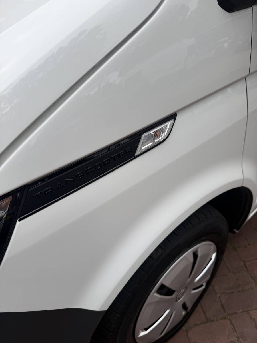 Volkswagen Transporter Volkswagen Transporter 2.0 TDI L2H3 Bj 2023 Km 37.000 BPM VRIJ APK 07-2027 1e eigenaar !!