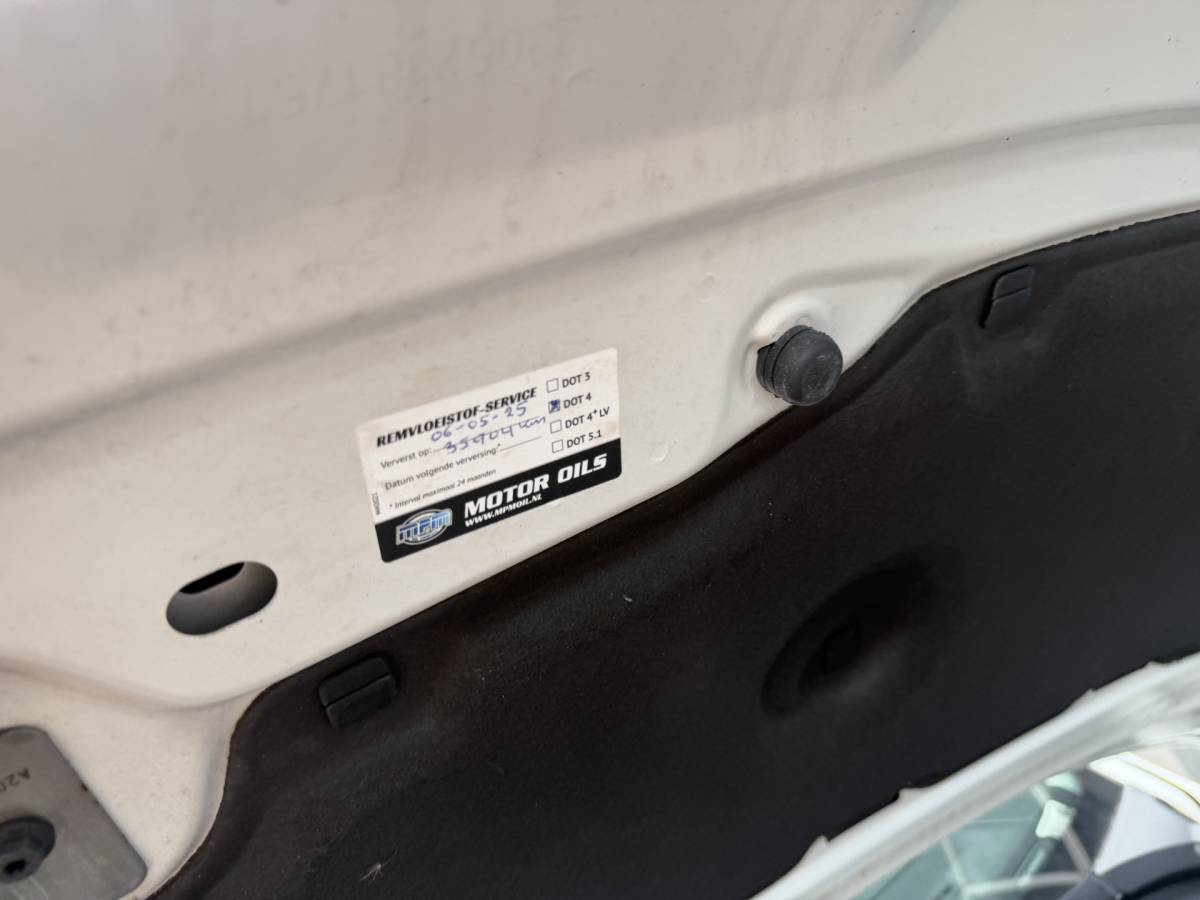 Volkswagen Transporter Volkswagen Transporter 2.0 TDI L2H3 Bj 2023 Km 37.000 BPM VRIJ APK 07-2027 1e eigenaar !!
