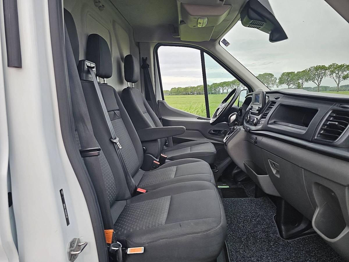 Ford Transit FORD TRANSIT 2.0 l2h2 automaat euro6!