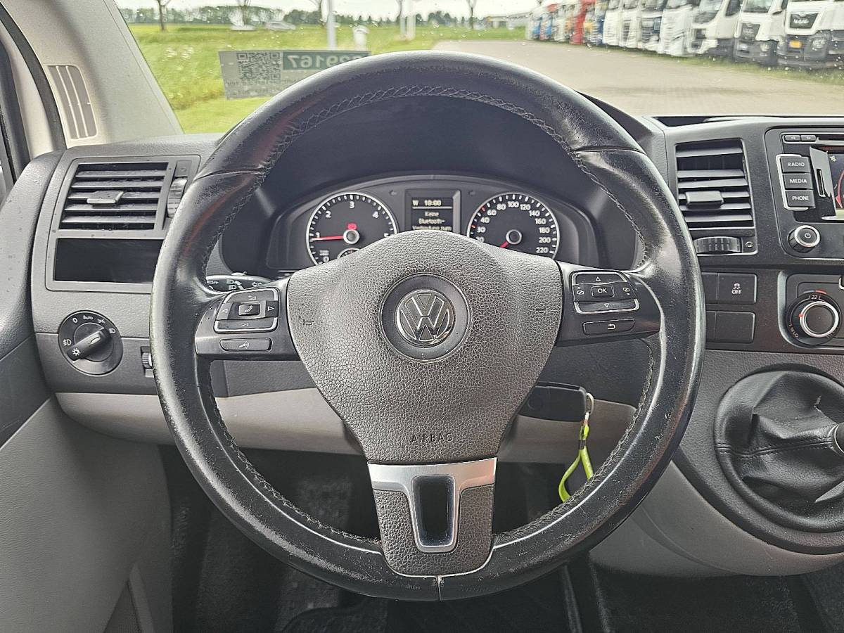 Volkswagen Transporter VOLKSWAGEN TRANSPORTER 2.0 TDI l2 140pk