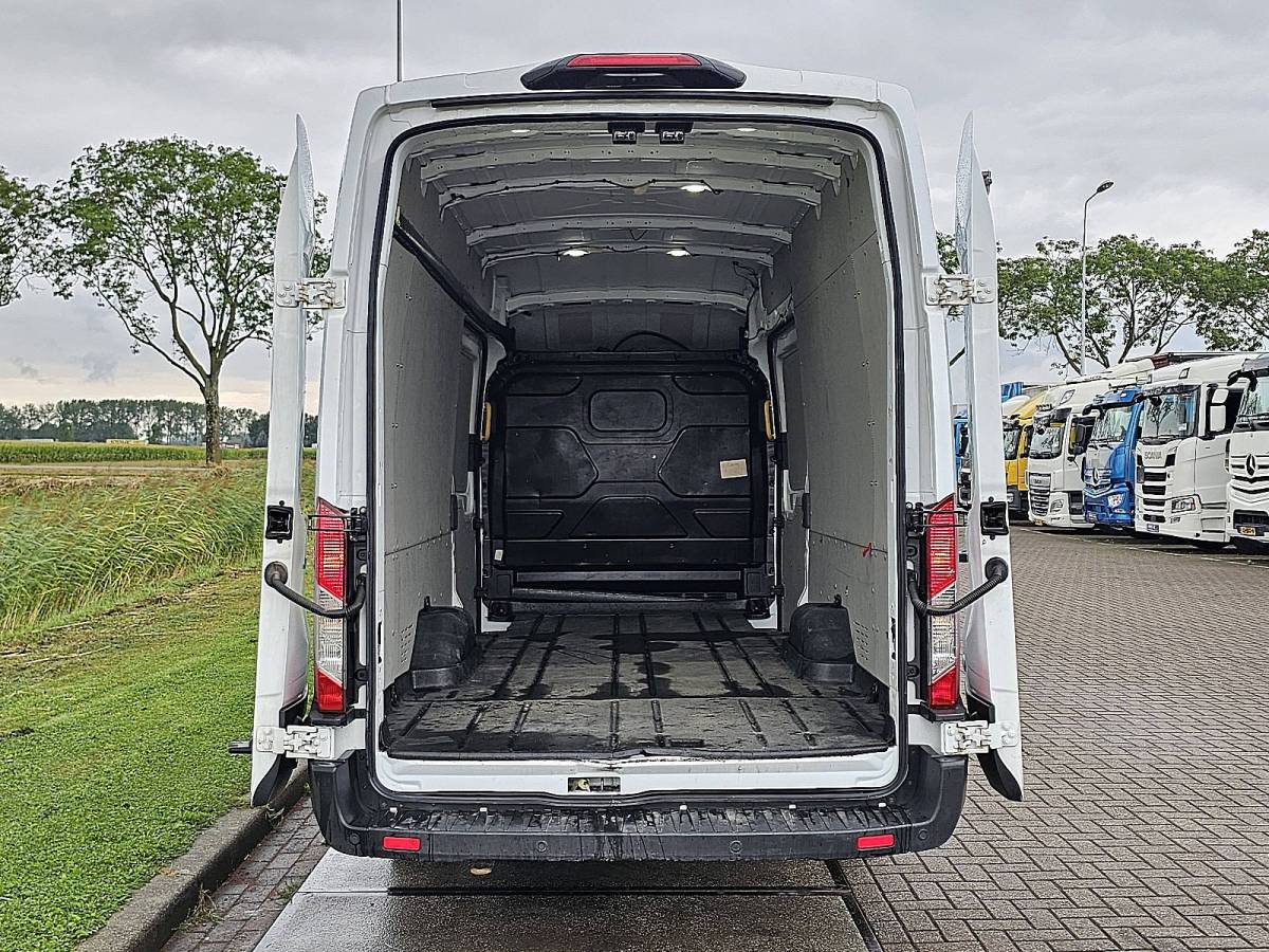 Ford E-Transit FORD E-TRANSIT l4h3 68kwh 317kmwltp