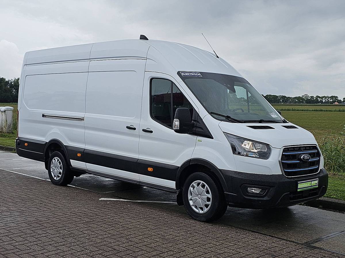 Ford E-Transit FORD E-TRANSIT l4h3 68kwh 317kmwltp