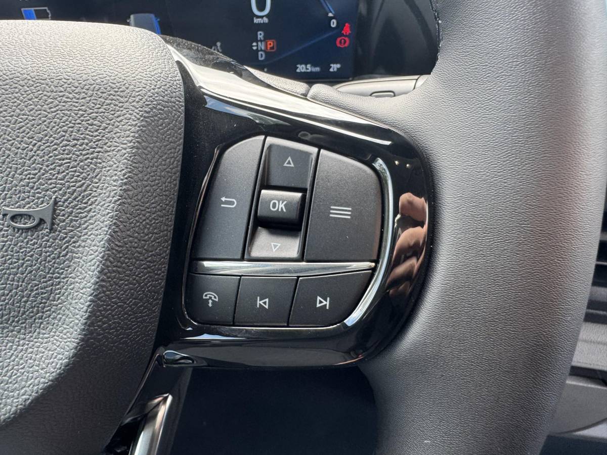 Ford E-Transit Custom Ford E-Transit Custom 340 L2H1 Limited 71 kWh | SCI | 218pk | Laadvloer bescherming | 12-weg verstel- en verwarmbare AGR bestuurders- en passagiersstoel Laadvloer bescherming,12-weg verstel- en verwarmbare AGR bestuurders- en passagiersstoel | Trekhaakvoorbereiding | 17 inch lichtmetalen velgen (Carbonised Grey) | Driver Assistent Pack Ultimate | AGM accu | BEV 3-fase oplaadkabel (mode 3, 32A, 10m)