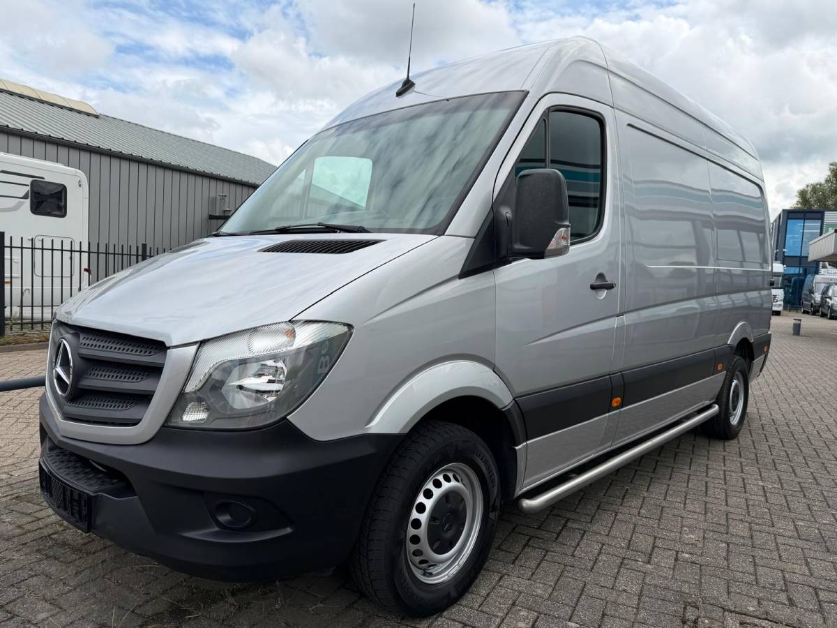 Mercedes-Benz Sprinter Mercedes-Benz Sprinter 316 CDI L2H2 E6 | NAP | 3.5T Trekhaak | Automaat | Leder | Cruise | Camera