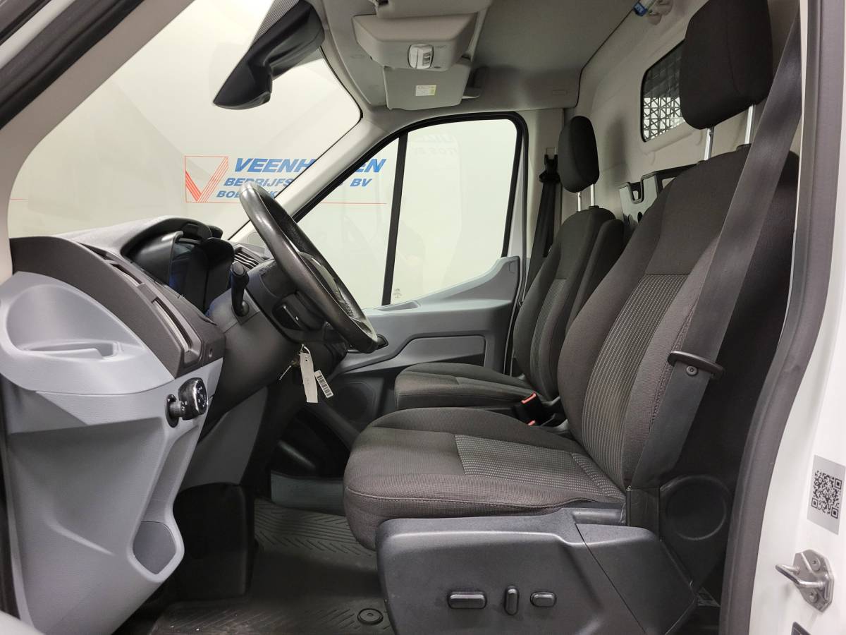 Ford Transit Ford Transit 2.0TDCI L2/H2 2800kg Trekgewicht Euro 6!