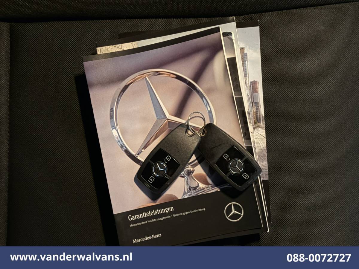 Mercedes-Benz Sprinter Mercedes-Benz Sprinter 317 CDI 170pk L3H2 Euro6 Airco | XXL MBUX | Camera | Navigatie | Apple Carplay | Cruisecontrol Android Auto, Bijrijdersbank