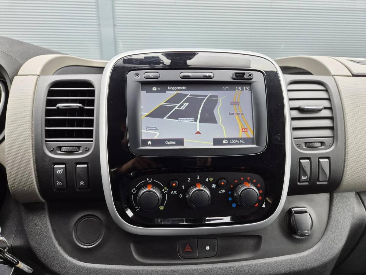 Renault Trafic Renault Trafic 1.6 dCi T29 L2H1 Airco Cruise Navi 125pk