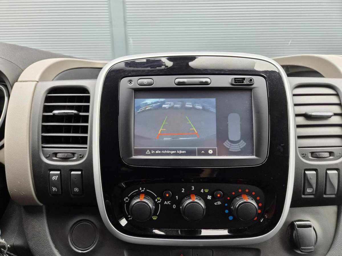 Renault Trafic Renault Trafic 1.6 dCi T29 L2H1 Airco Cruise Navi 125pk
