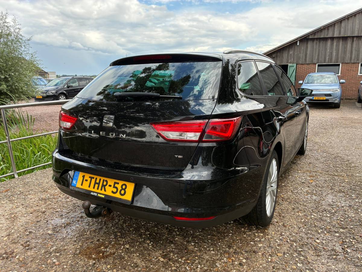SEAT Leon Seat Leon ST 1.2 TSI Style First Edition | Half leder + Cruise + Clima nu € 5.975,-!!!