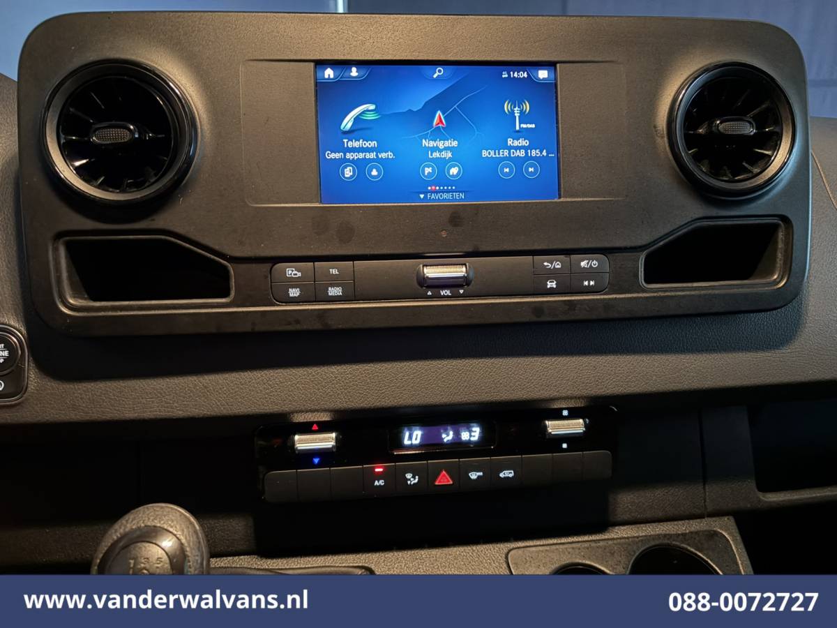 Mercedes-Benz Sprinter Mercedes-Benz Sprinter 317 CDI 170pk L2H2 Euro6 Airco | Camera | Navigatie | Apple Carplay | LED | Stoelverwarming Android Auto, Parkeersensoren