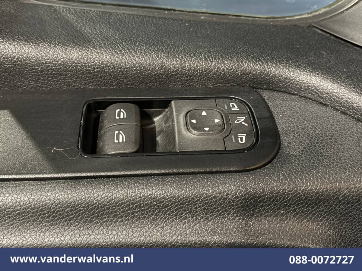 Mercedes-Benz Sprinter Mercedes-Benz Sprinter 317 CDI 170pk L2H2 Euro6 Airco | Camera | Navigatie | Apple Carplay | LED | Stoelverwarming Android Auto, Parkeersensoren