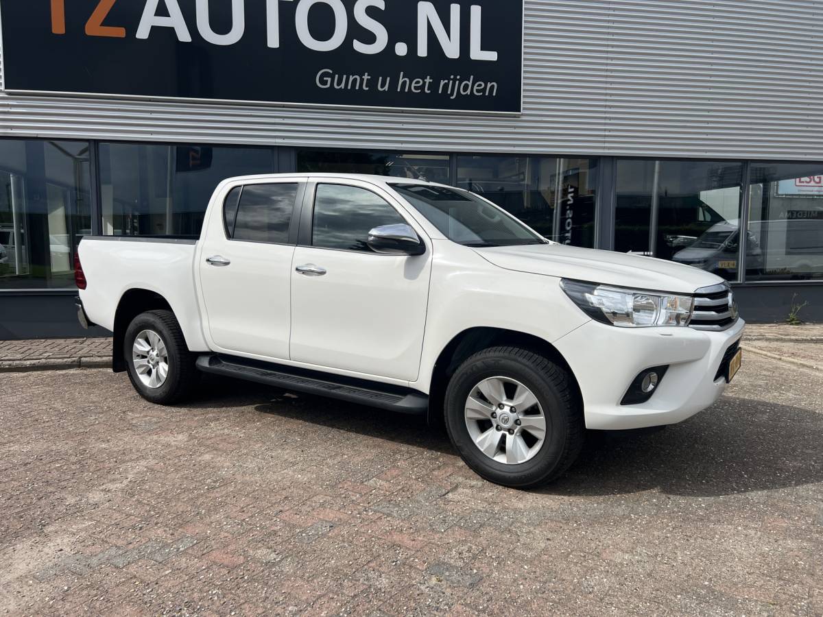 Toyota Hilux Toyota HiLux 2.4 D-4D-F Double Cab Professional