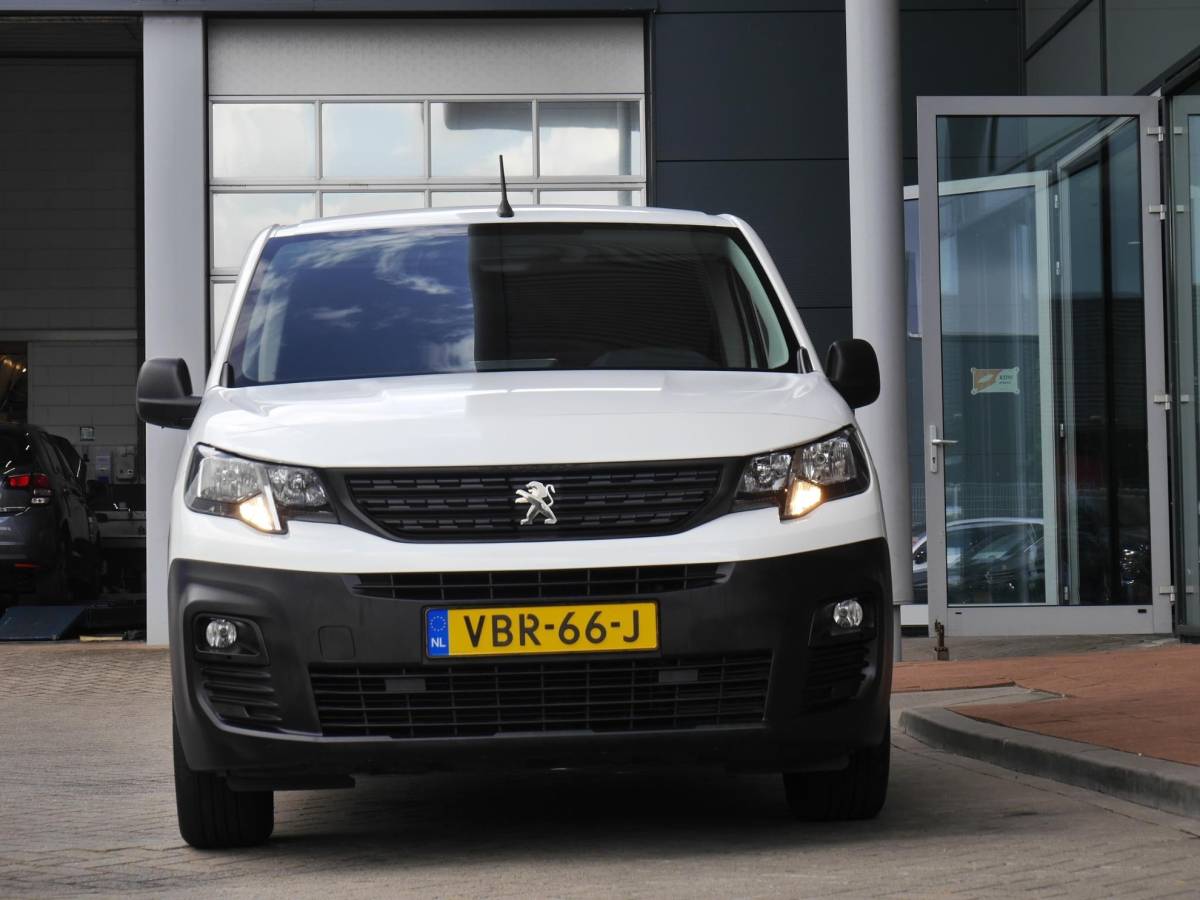 Peugeot Partner Peugeot Partner 1.6 BlueHDI Premium Long | Marge auto | Airco | Cruise control | Navigatie | Parkeersensoren achter | Laadruimte betimmering