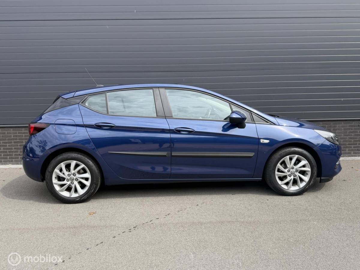 Opel Astra Opel Astra 1.2 Turbo Edition CLIMA*CRUISE*CARPLAY*HAAK*NAP!*LED