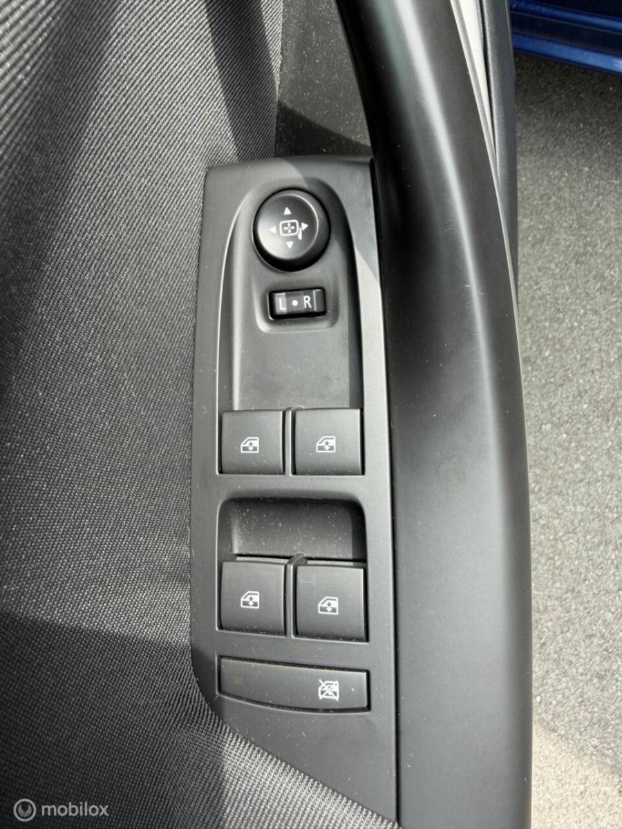Opel Astra Opel Astra 1.2 Turbo Edition CLIMA*CRUISE*CARPLAY*HAAK*NAP!*LED
