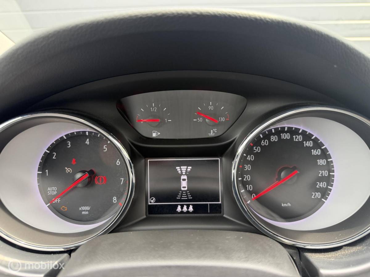 Opel Astra Opel Astra 1.2 Turbo Edition CLIMA*CRUISE*CARPLAY*HAAK*NAP!*LED