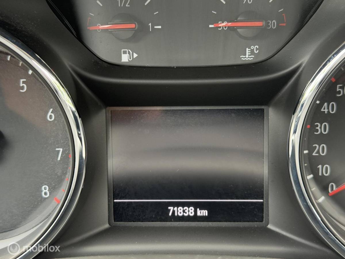 Opel Astra Opel Astra 1.2 Turbo Edition CLIMA*CRUISE*CARPLAY*HAAK*NAP!*LED