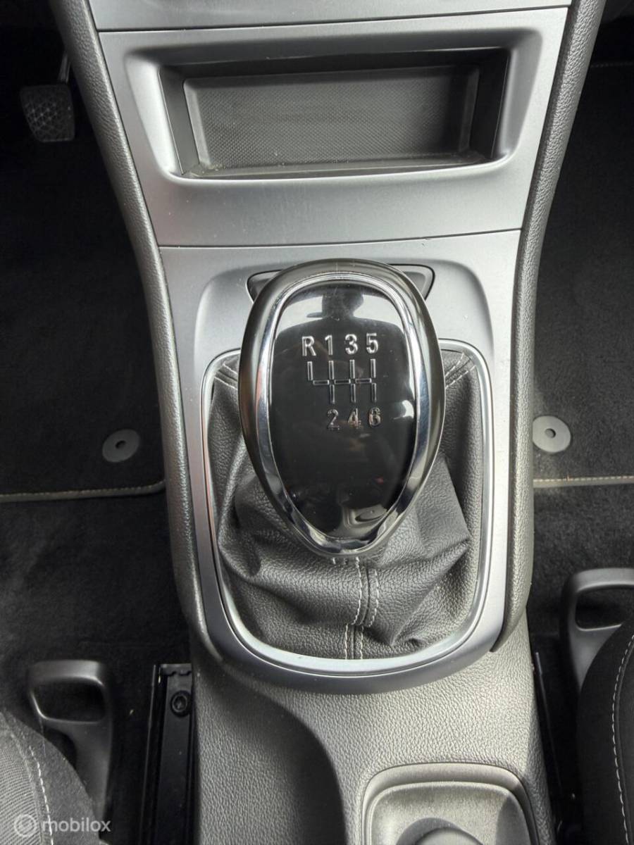 Opel Astra Opel Astra 1.2 Turbo Edition CLIMA*CRUISE*CARPLAY*HAAK*NAP!*LED