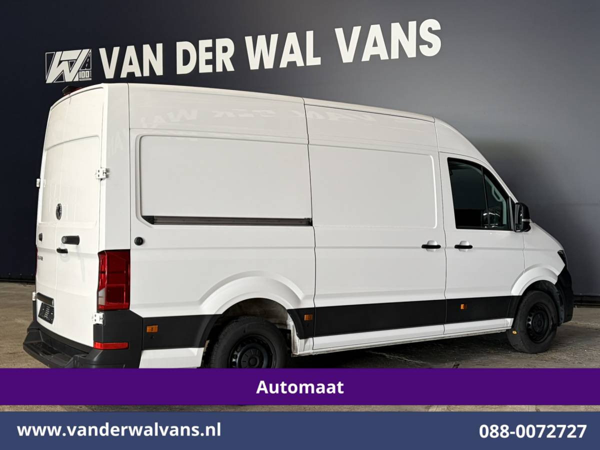 Volkswagen Crafter Volkswagen Crafter 2.0 TDI 141pk Automaat L3H3 L2H2 Euro6 Airco | Camera | Navigatie | Apple Carplay Android Auto, Parkeersensoren, Bijrijdersbank, 3000kg trekvermogen