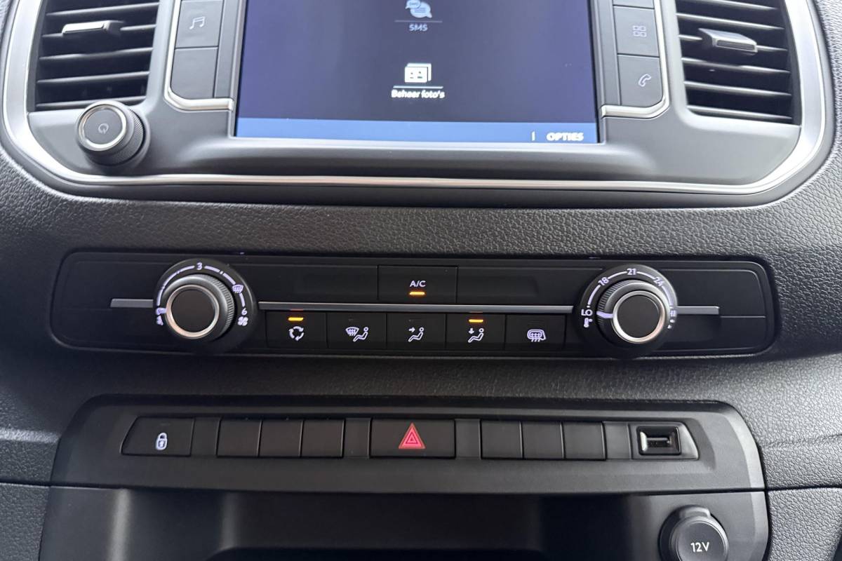 Fiat Scudo Fiat Scudo 2.0 MultiJet 180pk L3H1 DC Business Pro | Dubbel Cabine | 6-Persoons | Automaat | Airconditioning | Cruise control