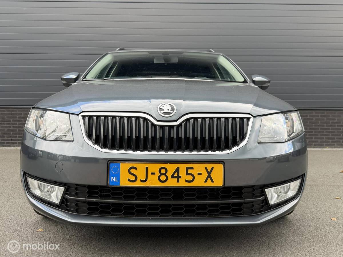 Škoda Octavia Skoda Octavia Combi 1.4 TSI 150 PK! Greentech Style TOPSTAAT!