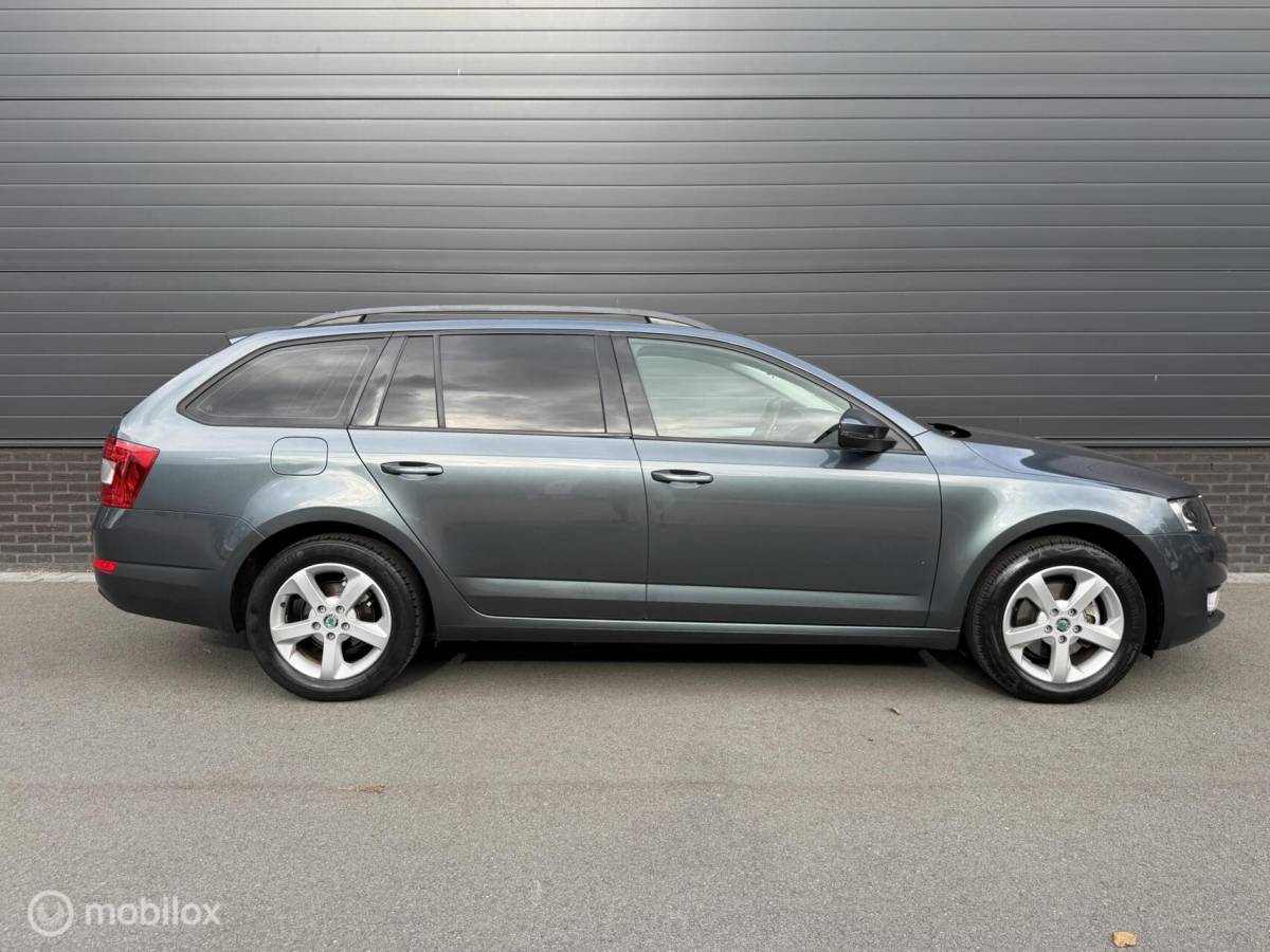 Škoda Octavia Skoda Octavia Combi 1.4 TSI 150 PK! Greentech Style TOPSTAAT!