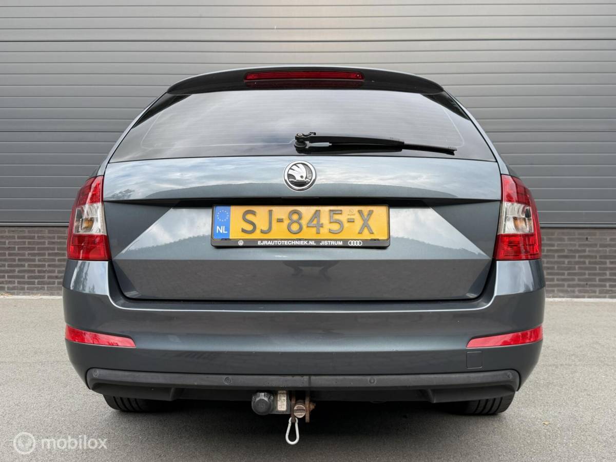 Škoda Octavia Skoda Octavia Combi 1.4 TSI 150 PK! Greentech Style TOPSTAAT!