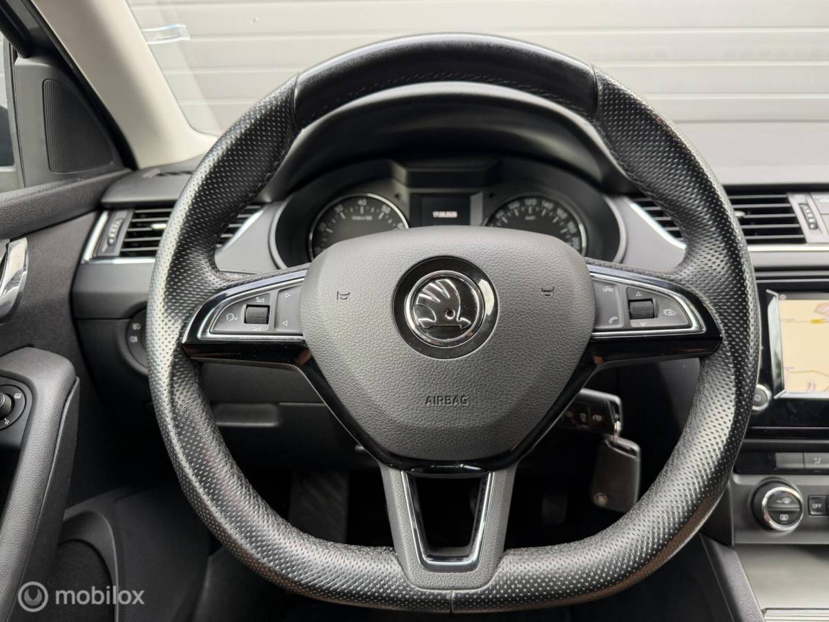 Škoda Octavia Skoda Octavia Combi 1.4 TSI 150 PK! Greentech Style TOPSTAAT!