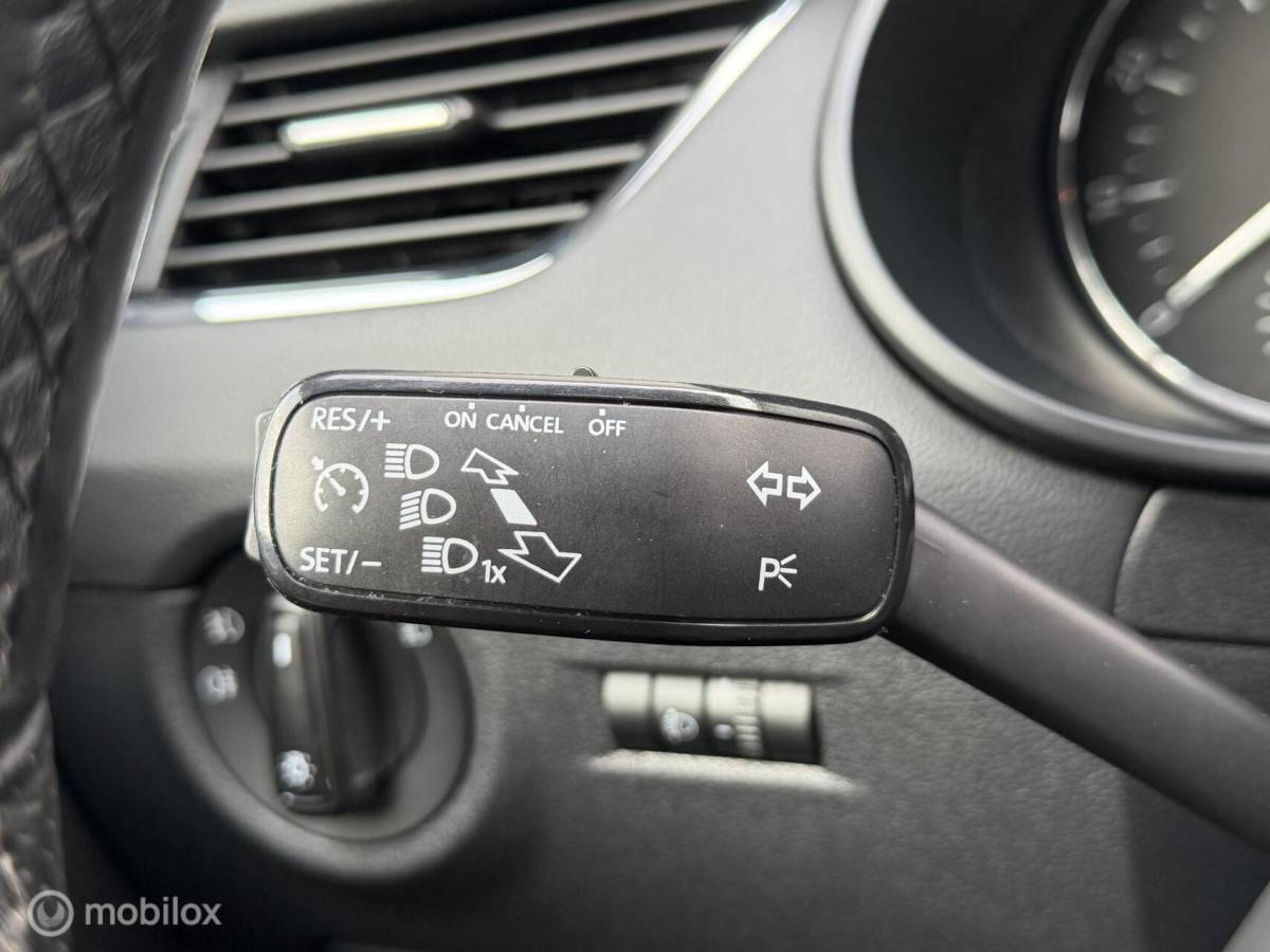 Škoda Octavia Skoda Octavia Combi 1.4 TSI 150 PK! Greentech Style TOPSTAAT!