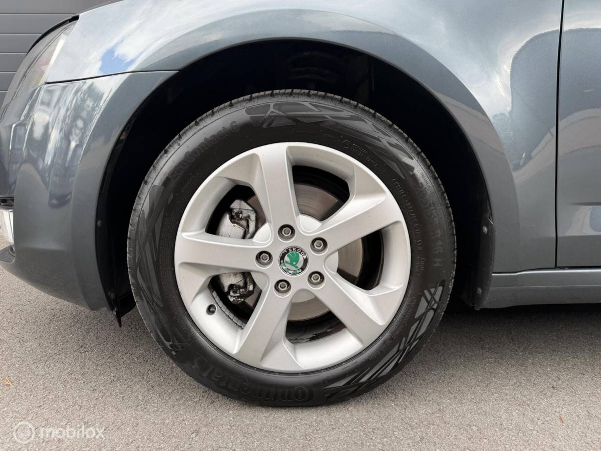 Škoda Octavia Skoda Octavia Combi 1.4 TSI 150 PK! Greentech Style TOPSTAAT!