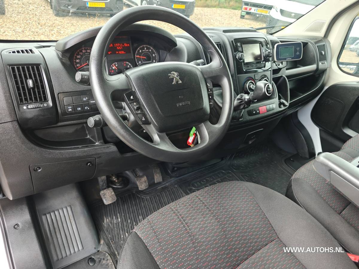 Peugeot Boxer Peugeot Boxer 2.2 BlueHDi 120 L2H1 , 1e Eig , Euro 6 , Apk 8-2027 , Lang model , Airco cruise camera.