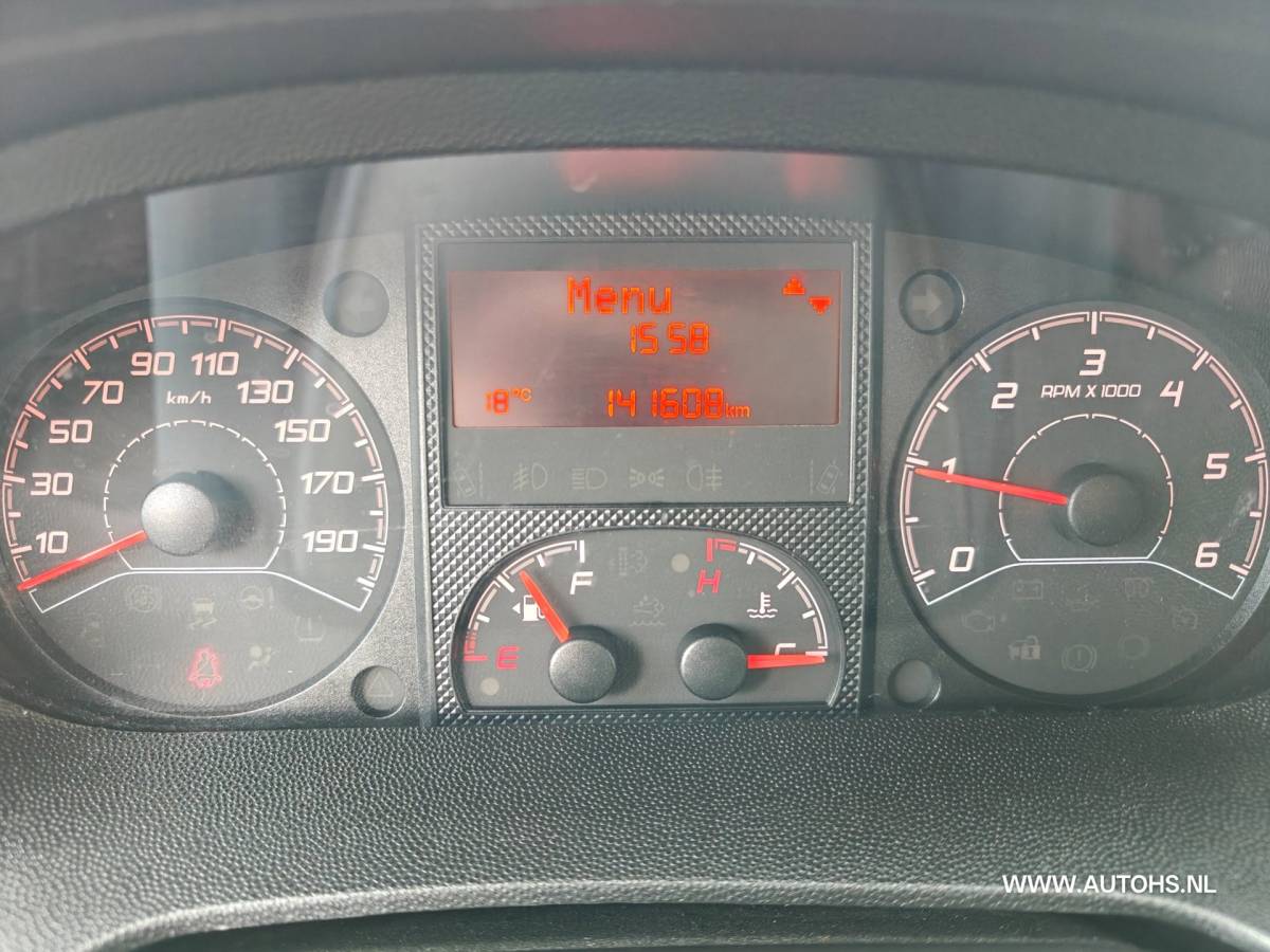 Peugeot Boxer Peugeot Boxer 2.2 BlueHDi 120 L2H1 , 1e Eig , Euro 6 , Apk 8-2027 , Lang model , Airco cruise camera.