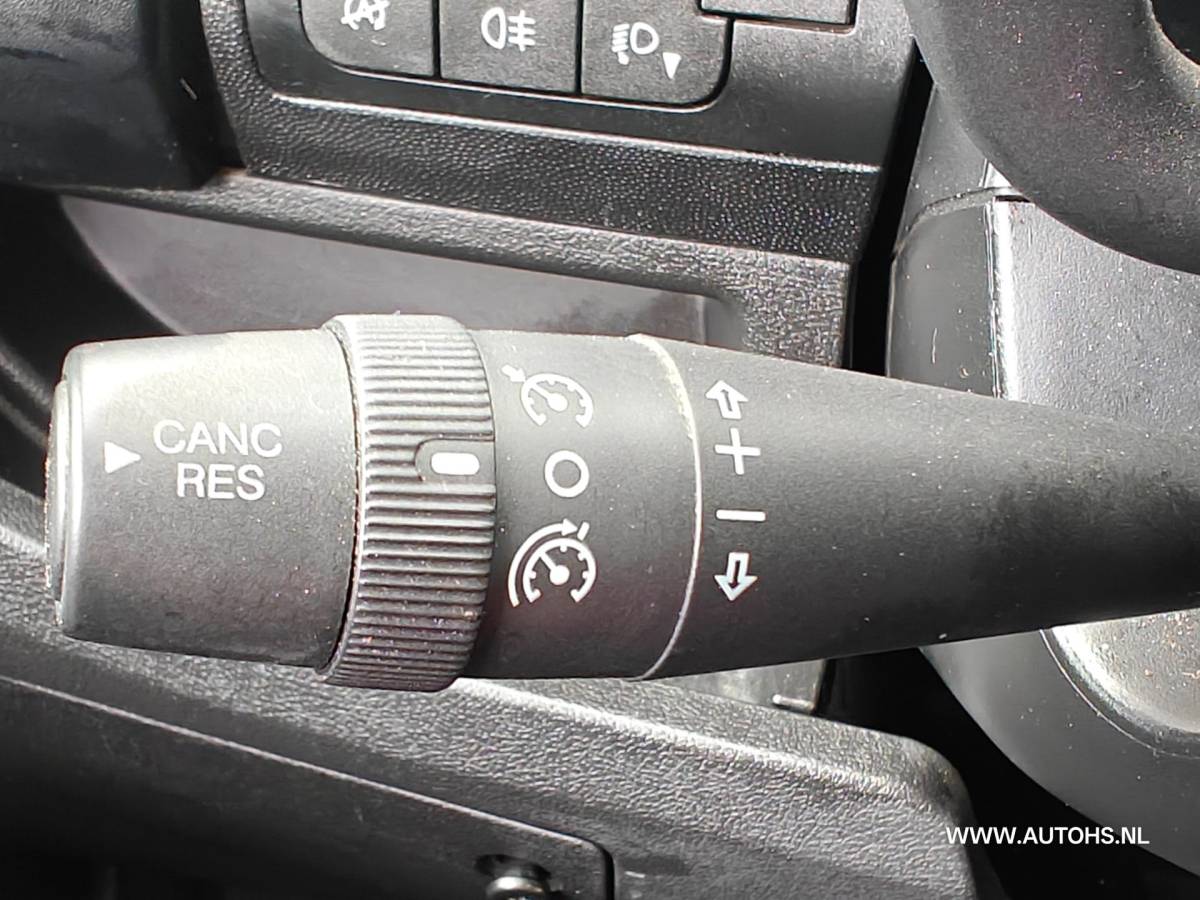 Peugeot Boxer Peugeot Boxer 2.2 BlueHDi 120 L2H1 , 1e Eig , Euro 6 , Apk 8-2027 , Lang model , Airco cruise camera.